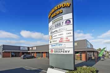 Mason's Drapery, Darfield