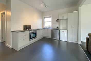 98 Kelly Street, Inglewood