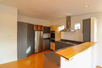 9 Hatton Street, West End