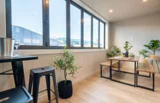 4/24 Liverpool Street, 