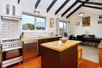 2/555 Cranford Street, Papanui