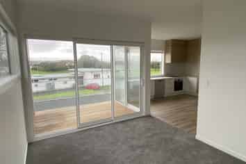 1/27 Dunkirk Road, Panmure