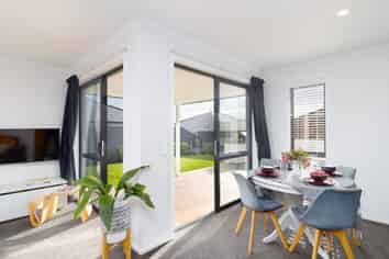 44 Exeter Street, Stoke