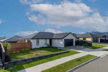 44 Exeter Street, Stoke