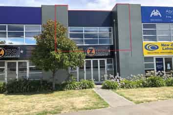 Modern Office 50 m2 Addington