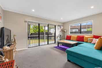 23 Silverstone Place, Henderson