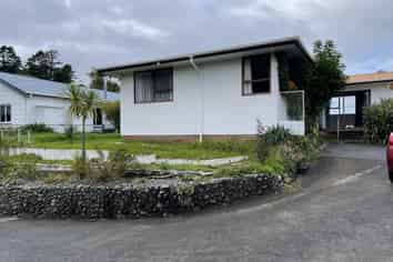 506 Upper Albert Street, Thames