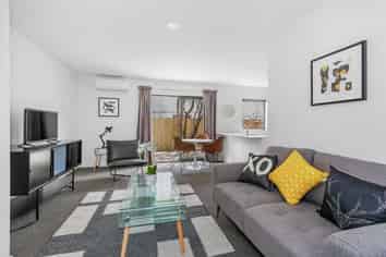 21 League Lane, Phillipstown