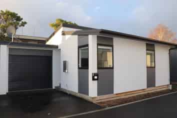 21 League Lane, Phillipstown