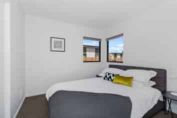 21 League Lane, Phillipstown