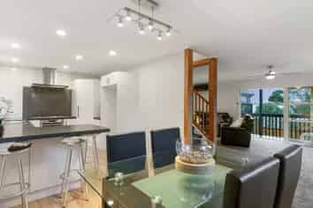 33A Stanley Road, Glenfield