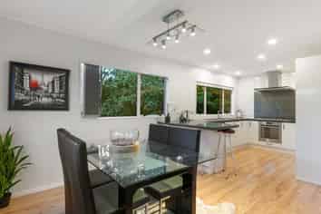 33A Stanley Road, Glenfield