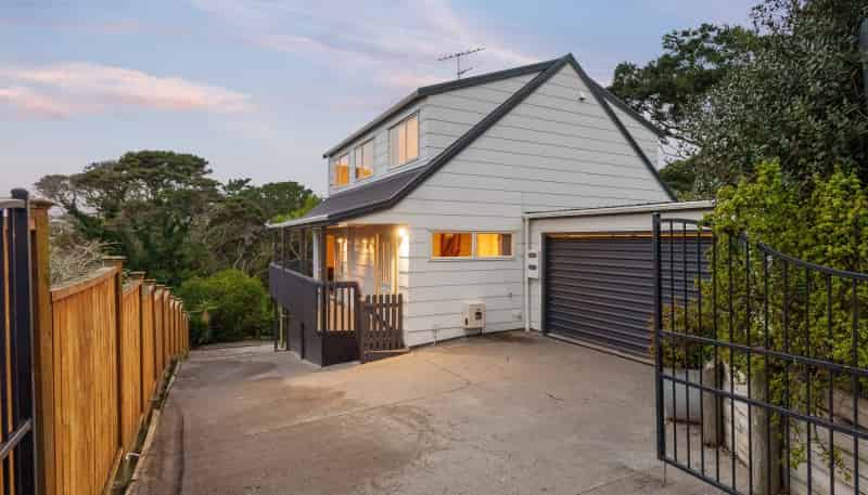 33A Stanley Road, Glenfield