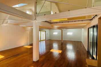 Business Lease with City Living