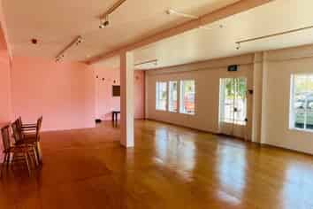 Business Lease with City Living