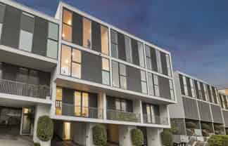 82 Fisher-Point Drive, Freemans Bay