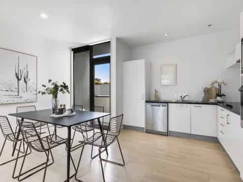 82 Fisher-Point Drive, Freemans Bay