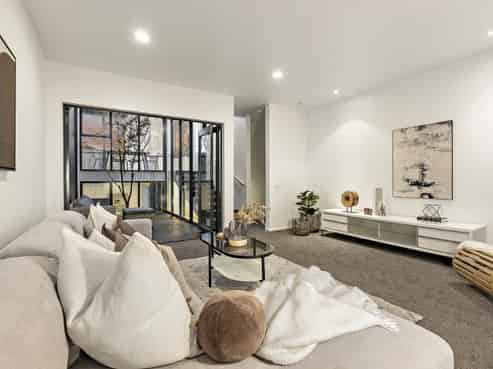 82 Fisher-Point Drive, Freemans Bay