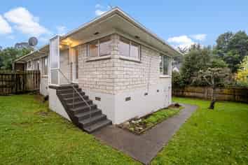 2/4 Yarra Place, Botany Downs