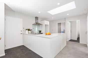 229C Main North Road, Redwood