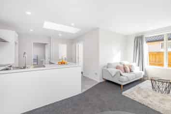 229C Main North Road, Redwood