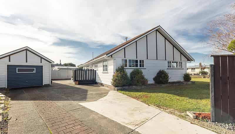 14 Lanark Crescent, Tamatea