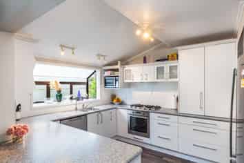 53a Swann Beach Road, Stanmore Bay