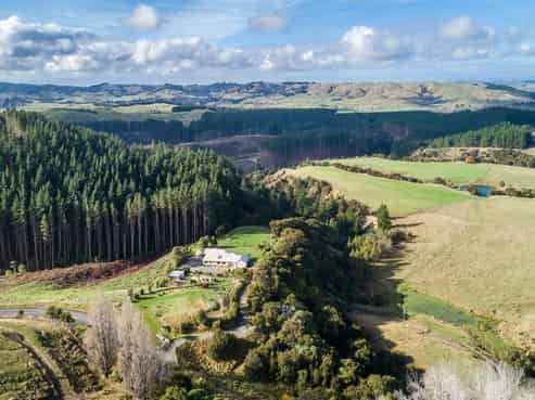 1386 Dartmoor Road, RD 6, Puketapu
