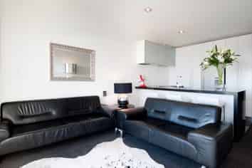 4,26 Crummer Road, Mount Eden