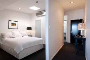 4,26 Crummer Road, Mount Eden