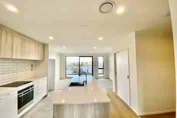 3/1 Aperira Lane, Wiri