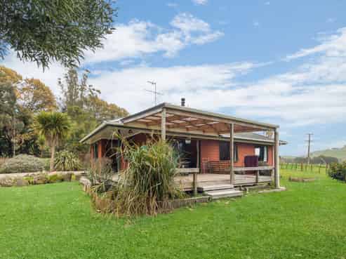 618 Te Weta Road, Waikite Valley