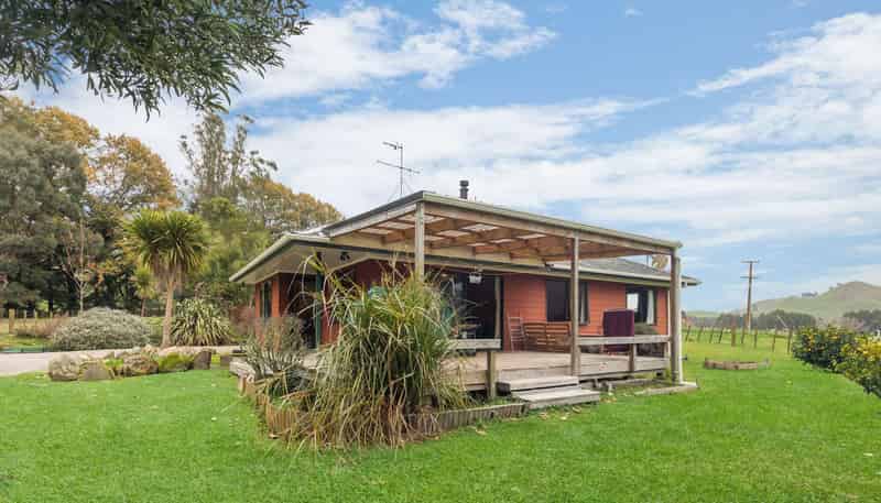 618 Te Weta Road, Waikite Valley