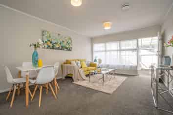 4/188 Captain Springs Road, Onehunga