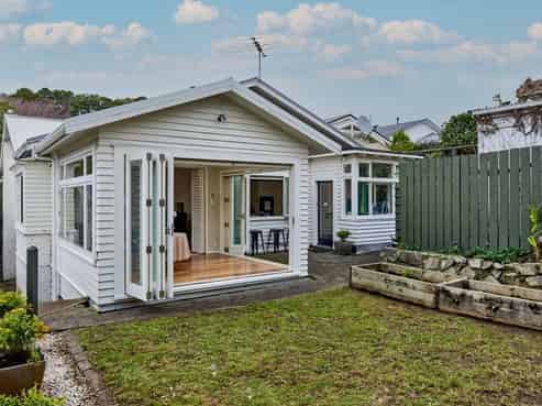 14 Flers Street, Karori