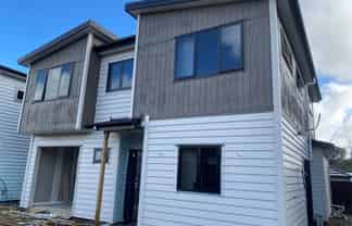 2/43 Border Road, Henderson