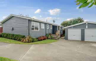 34 Arnold Grove, Paraparaumu Beach