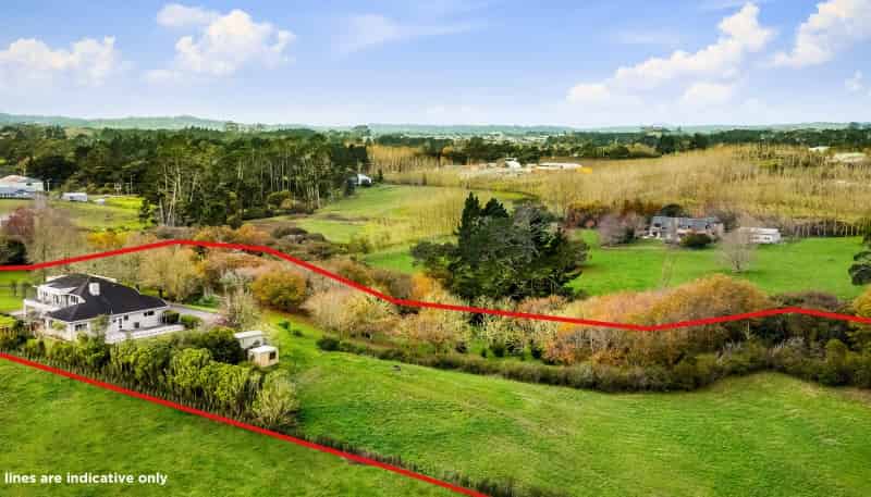 246 State Highway 16, Kumeu