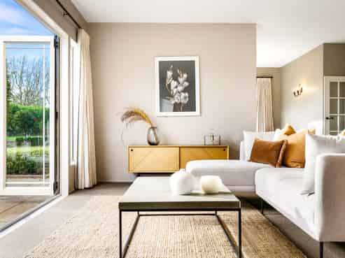 246 State Highway 16, Kumeu