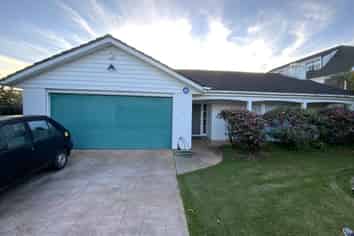 32 Greenbank Drive, Saint Johns