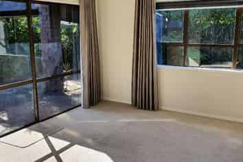 8A Tamihana Avenue, Fairfield