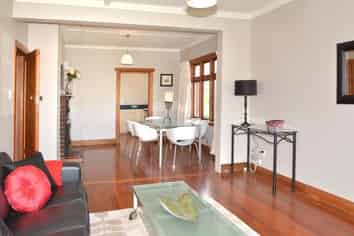 4 Pitcairn Street, Belleknowes