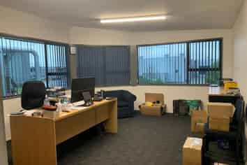 242 sqm Office / Warehouse, Wigram