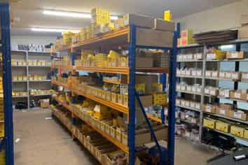 251 sqm Office / Warehouse, Wigram