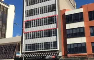 Entire floor with a view - level 3