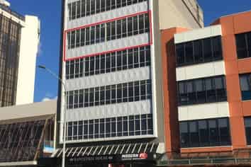 Entire floor with a view - Level 4