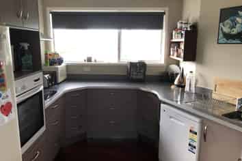 87A Clawton Street, Westown