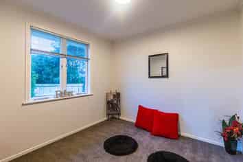 25 Dawnhaven Drive, Te Atatu Peninsula