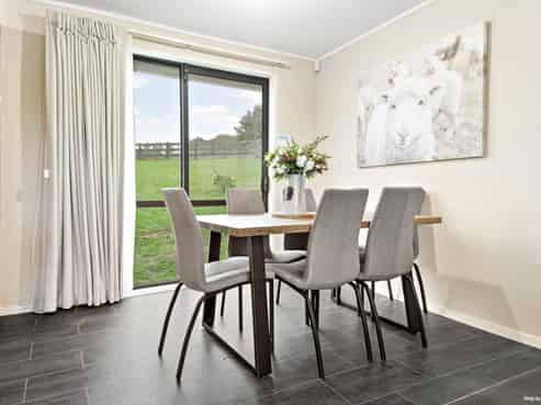 127 Chapman Road, Pukekawa