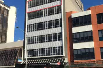 Entire floor with a view - Level 5